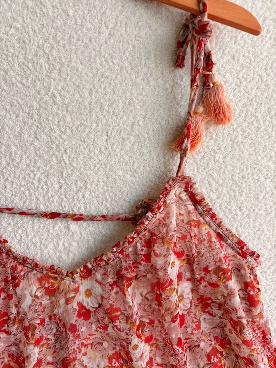 Volcom Floral Tank with tassels - Picture 4 of 7